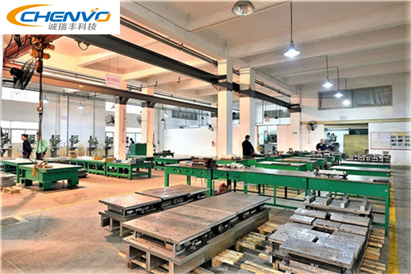 五金連續沖壓模具