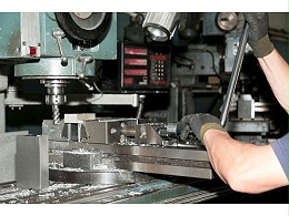 中山沖壓件廠，沖床制動與離合器