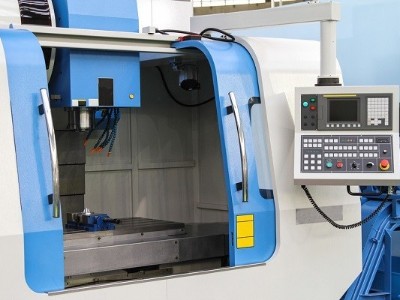 臺灣五金沖壓件加工廠，高速沖床和普通沖床