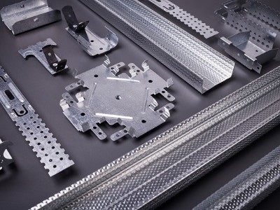 五金沖壓模具加工件,覆蓋件模具制造要領(lǐng)-深圳誠(chéng)瑞豐五金沖壓廠 五金沖壓模具加工件,覆蓋件模具制造要領(lǐng)-深圳誠(chéng)瑞豐五金沖壓廠