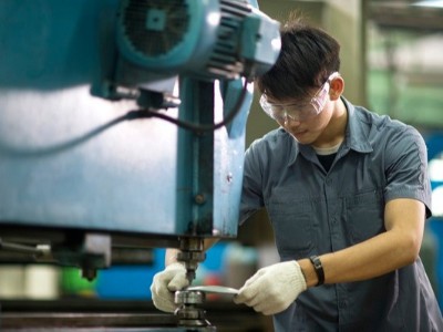 中山五金沖壓廠，大型沖壓加工有哪些特點？-誠瑞豐科技股份有限公司