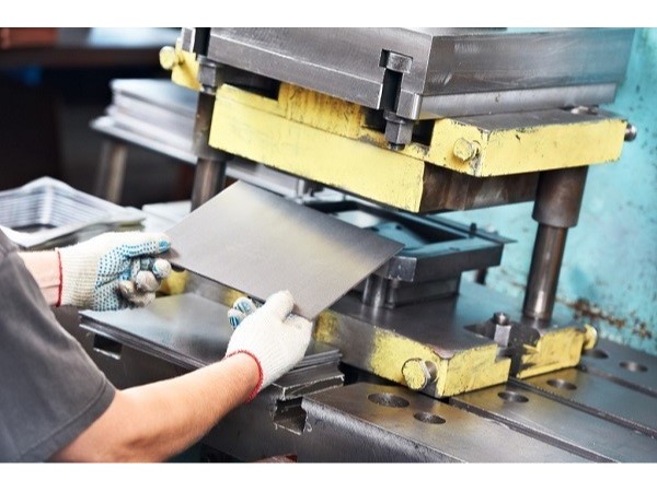 東莞沖壓件廠,單邊毛刺如何解決 東莞沖壓件廠,單邊毛刺如何解決