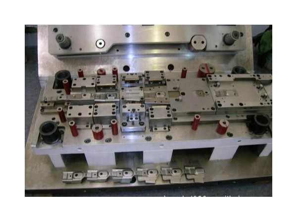五金沖壓模具工藝制作注意事項，你知道多少？