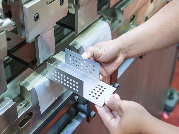 五金沖壓件制程是什么樣的? 五金沖壓件制程是什么樣的?