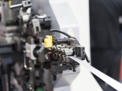 廣州五金沖壓廠，翻邊工藝有何優點？-誠瑞豐科技股份有限公司