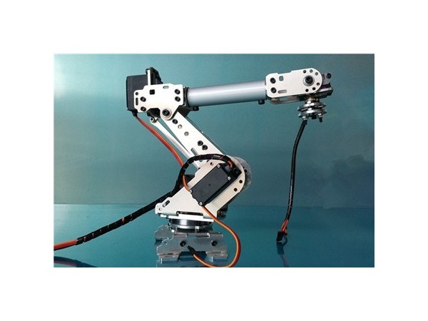 汕頭五金沖壓件加工廠，沖壓機(jī)械手設(shè)計(jì)及伺服機(jī)的應(yīng)用