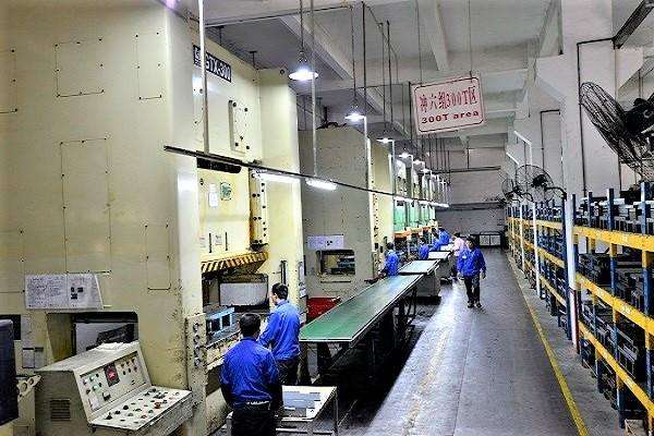 精密鈑金加工廠(chǎng)家-誠(chéng)瑞豐