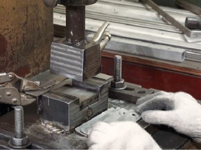 佛山沖壓件包含汽車覆蓋件嗎？