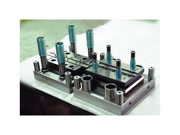 西鄉五金沖壓件加工廠，5個沖壓模具安裝技巧