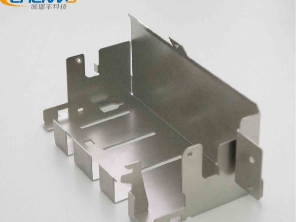 汕頭五金沖壓件加工廠，4種方法降低加工生產成本