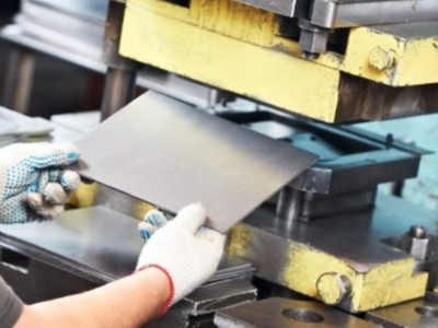 白云區鈑金加工廠的鈑金成型及機箱拆卸工藝 白云區鈑金加工廠的鈑金成型及機箱拆卸工藝